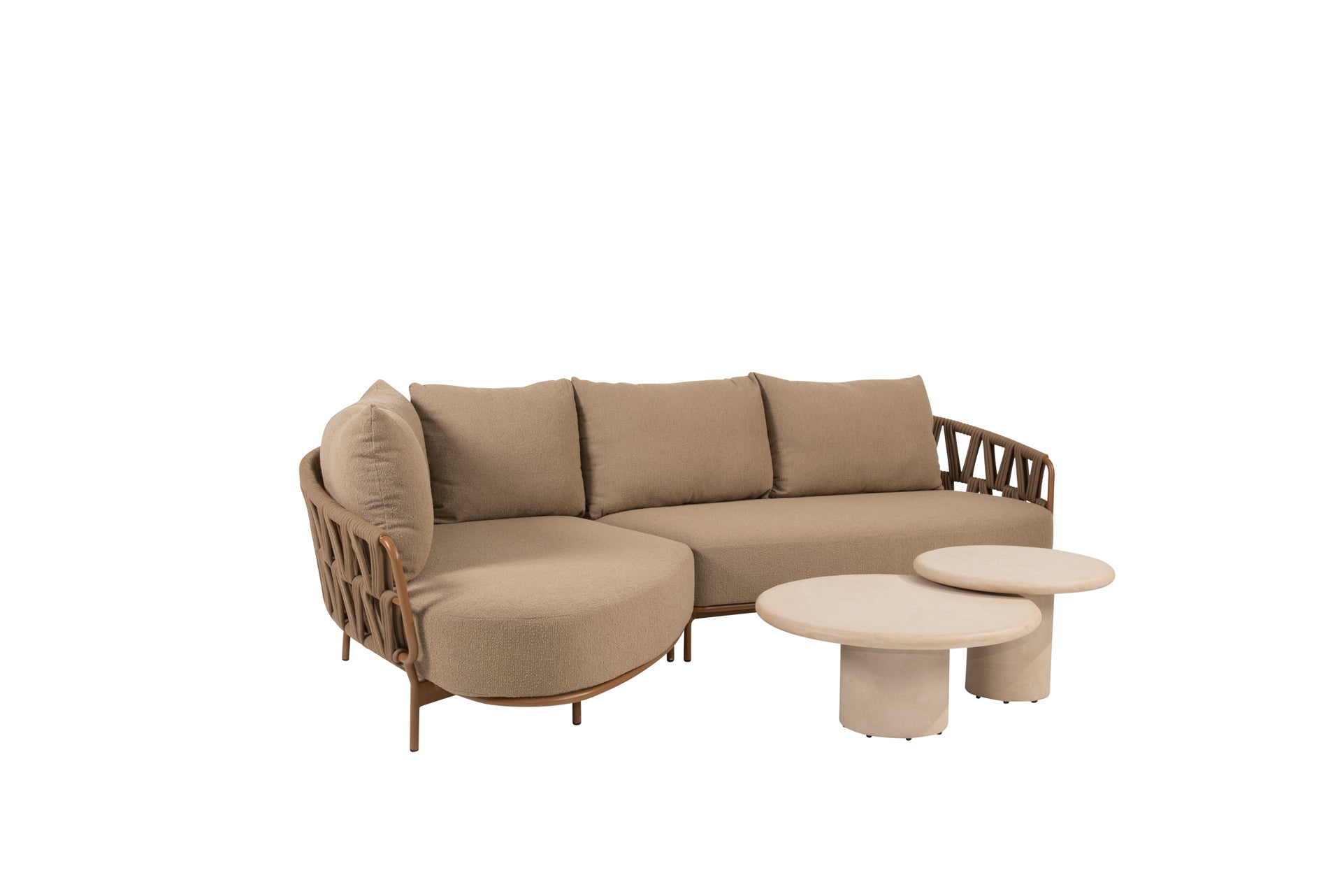 4SO Biarritz chaise longue amber with Hampton tables