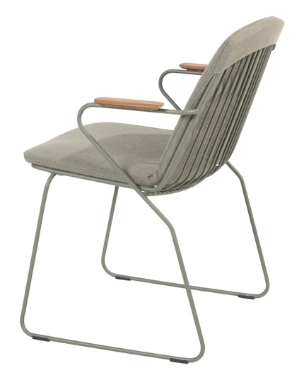 4 Seasons Outdoor Veneto Dining Olive + Montana Tischfass Teak -Basis mit Keramik -Terrazzo 240 cm