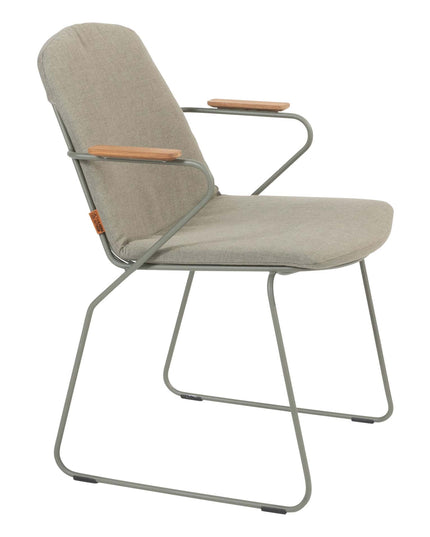 4 Seasons Outdoor Veneto Dining Olive + Montana Tischfass Teak -Basis mit Keramik -Terrazzo 240 cm