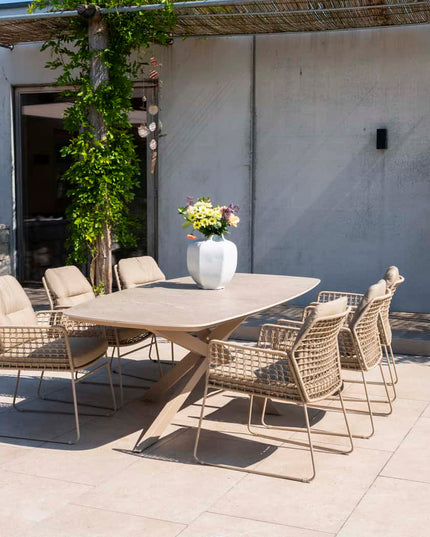 Taste 4SO Albano Essstuhl + Prado Tisch mit Keramik -Tisch -Top -Fass -Latte 240 cm