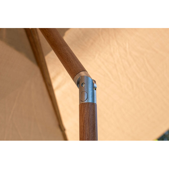 4 Seasons Outdoor Azzurro 300 cm. Ø Sand mit Holz Look -Rahmen