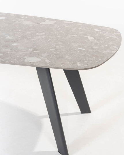4 Seasons Outdoor Veneto Dining Anthrazit + Montana Tisch Barrel Keramik Terrazzo 240 x 103 cm