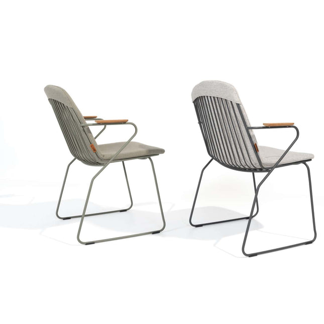 4 Seasons Outdoor Veneto Dining Anthrazit + Taste 4SO Prado Teak Tabelle 130 Ø CM