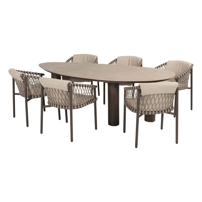4 Seasons Outdoor Allora Essstuhl Terre + Arizona Tisch Keramikblatt Kieselform 240 cm