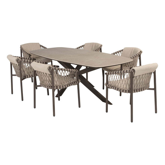 4 Seasons Outdoor Allora Essstuhl Terre + Taste 4SO Prado Tisch mit Keramik -Tisch -Top Barrel Terre 240 cm