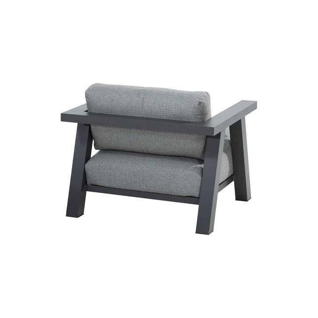 4 Seasons Outdoor Iconic Loungeset + Forza Hoher Loungetisch 120 x 70 x 55 cm