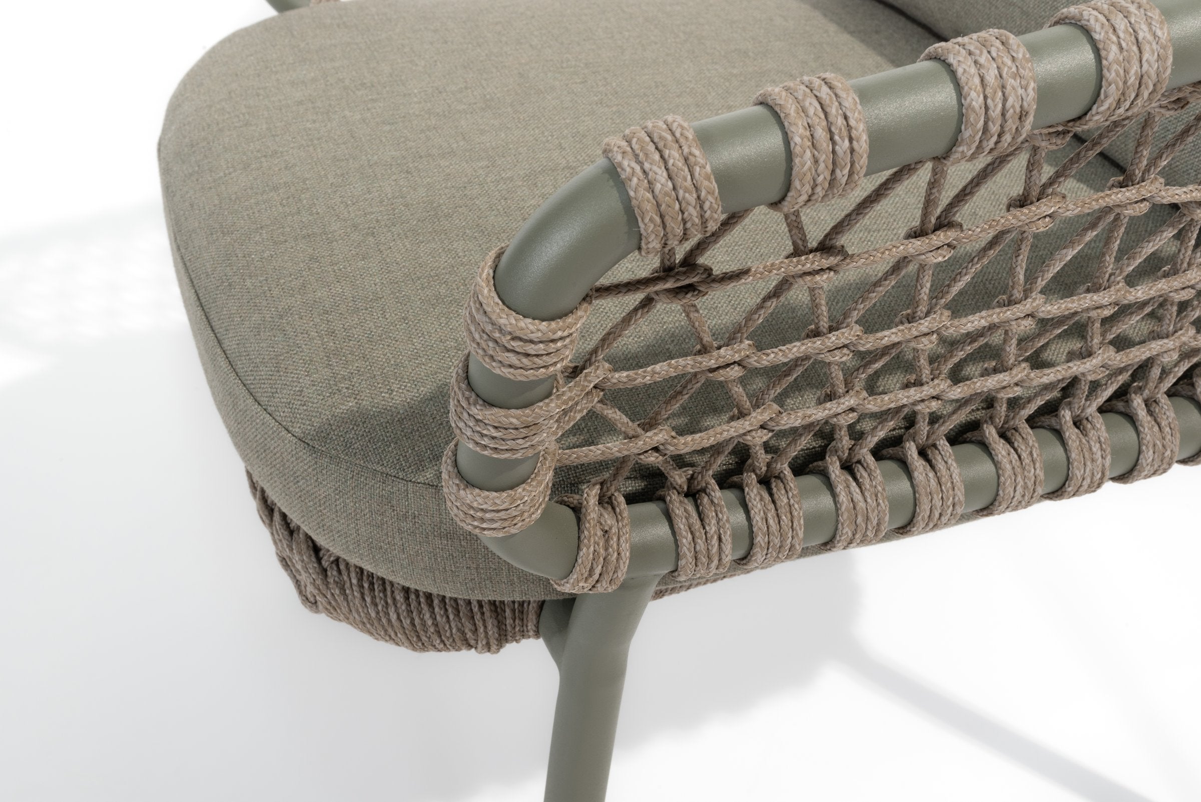 4SO Jura stacking dining chair olive with 2 cushions - SKU 214018 - Detail view