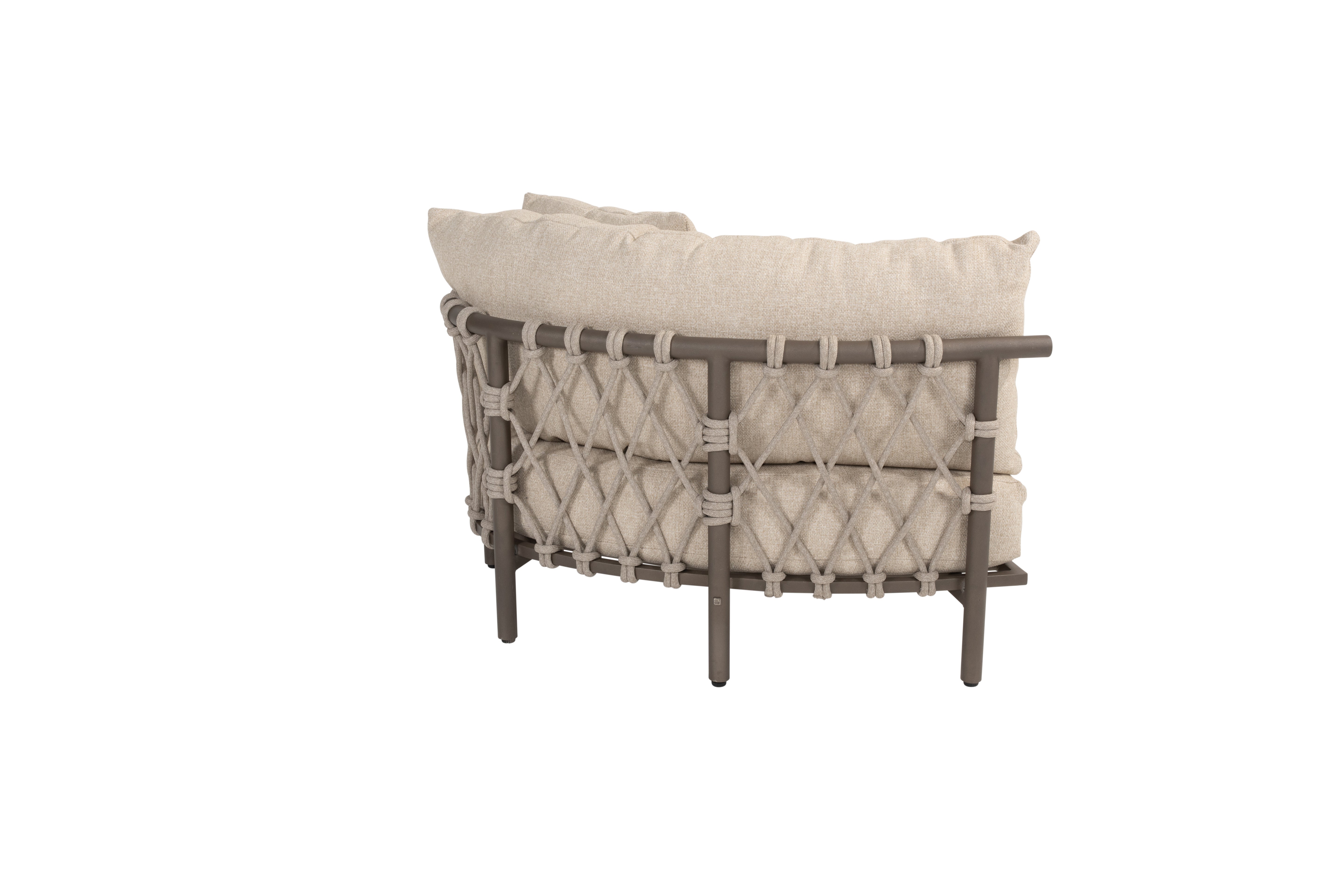 Ezra love island with 2 cushions and pillow