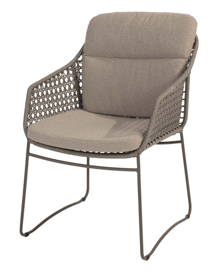 4 Seasons Outdoor Moretti High Back Speisestuhl + Geschmack 4SO Prado Tisch mit Keramiktisch Top Barrel Terre 240 cm