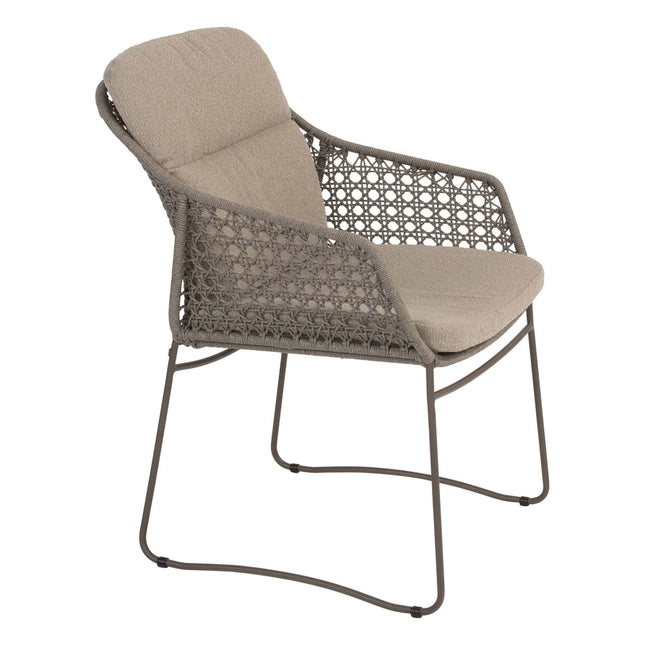 4 Seasons Outdoor Moretti High Back Speisestuhl + Vermont Esstisch mit Keramiktisch Top Terre 75 x 75 cm