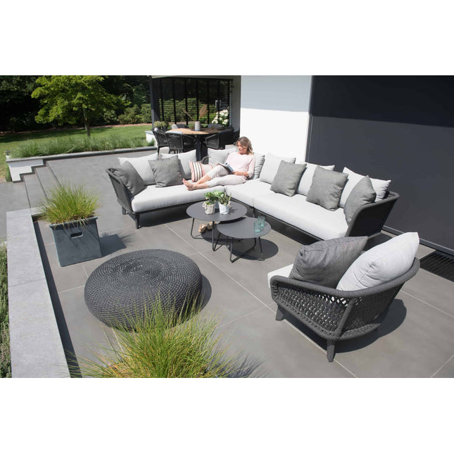 4 Seasons Outdoor Makkaron Couchtisch 95 cm Ø Anthrazit
