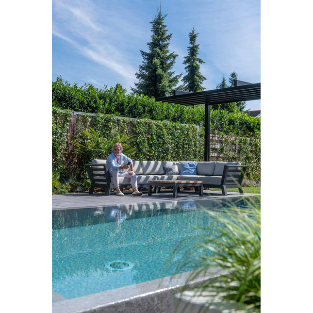 4 Seasons Outdoor Meteoro Lounge Set + Mitte + Kosmische Kaffeetische HPL