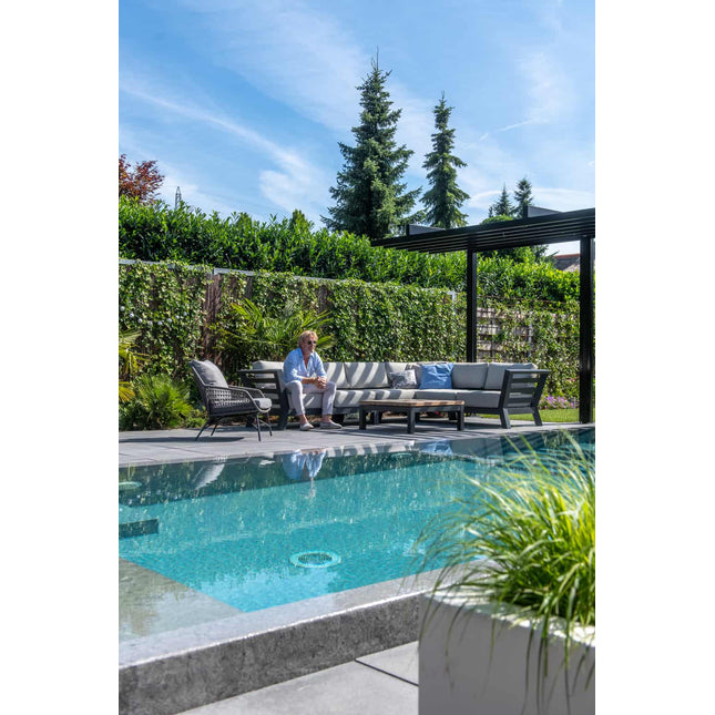 4 Seasons Outdoor Meteoro Lounge Set + Mitte + Capitol Couchtabelle 90 x 90 cm