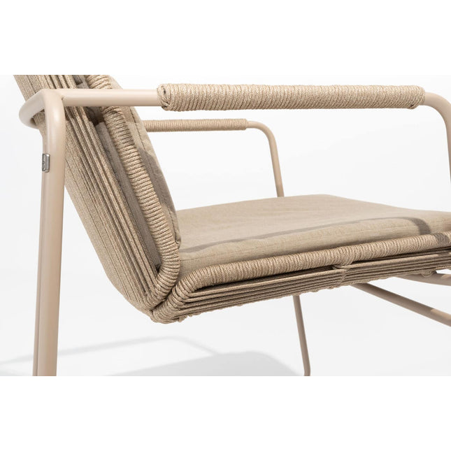 Taste 4SO Parma Stapelbares Esslatte + Prado Teaktabelle 160 Ø cm