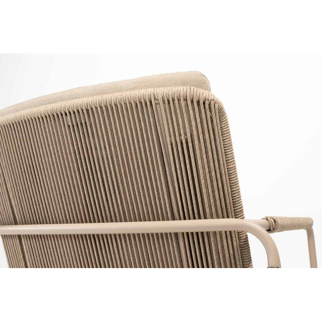 Taste 4SO Parma Stapelbares Esslatte + Prado Teaktabelle 160 Ø cm