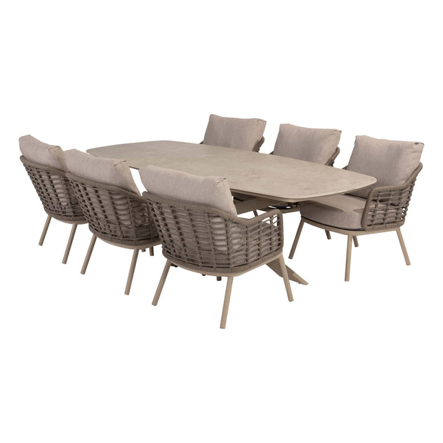 Taste 4SO Puglia Low Dining Chair + 4 Seasons Outdoor Nevada low dining Tisch barrel 250 cm latte