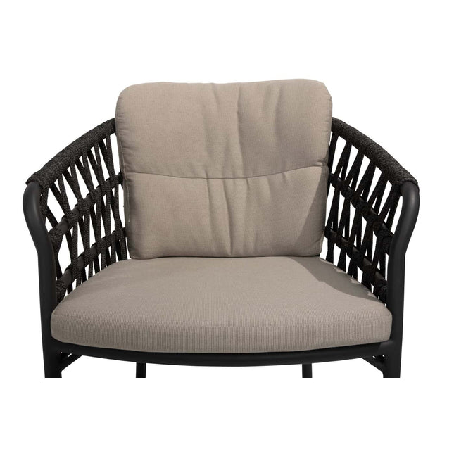 4 Seasons Outdoor Albareto Essstuhl + Taste 4SO Prado Tisch mit Keramik -Tisch -Top -Lauf Anthrazit 240 cm