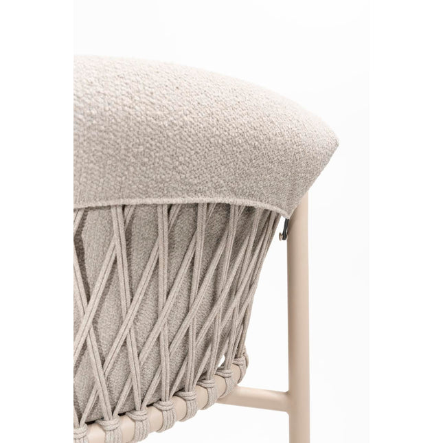 4 Seasons Outdoor Allora Essstuhl Latte + Taste 4SO Capri Tisch-Fass-Form-Teak 240 cm
