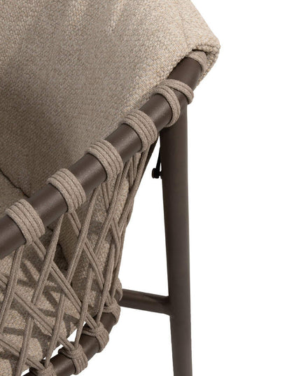 4 Seasons Outdoor Allora Essstuhl Terre + Vermont Esstisch mit Keramiktisch Top Terre 75 x 75 cm