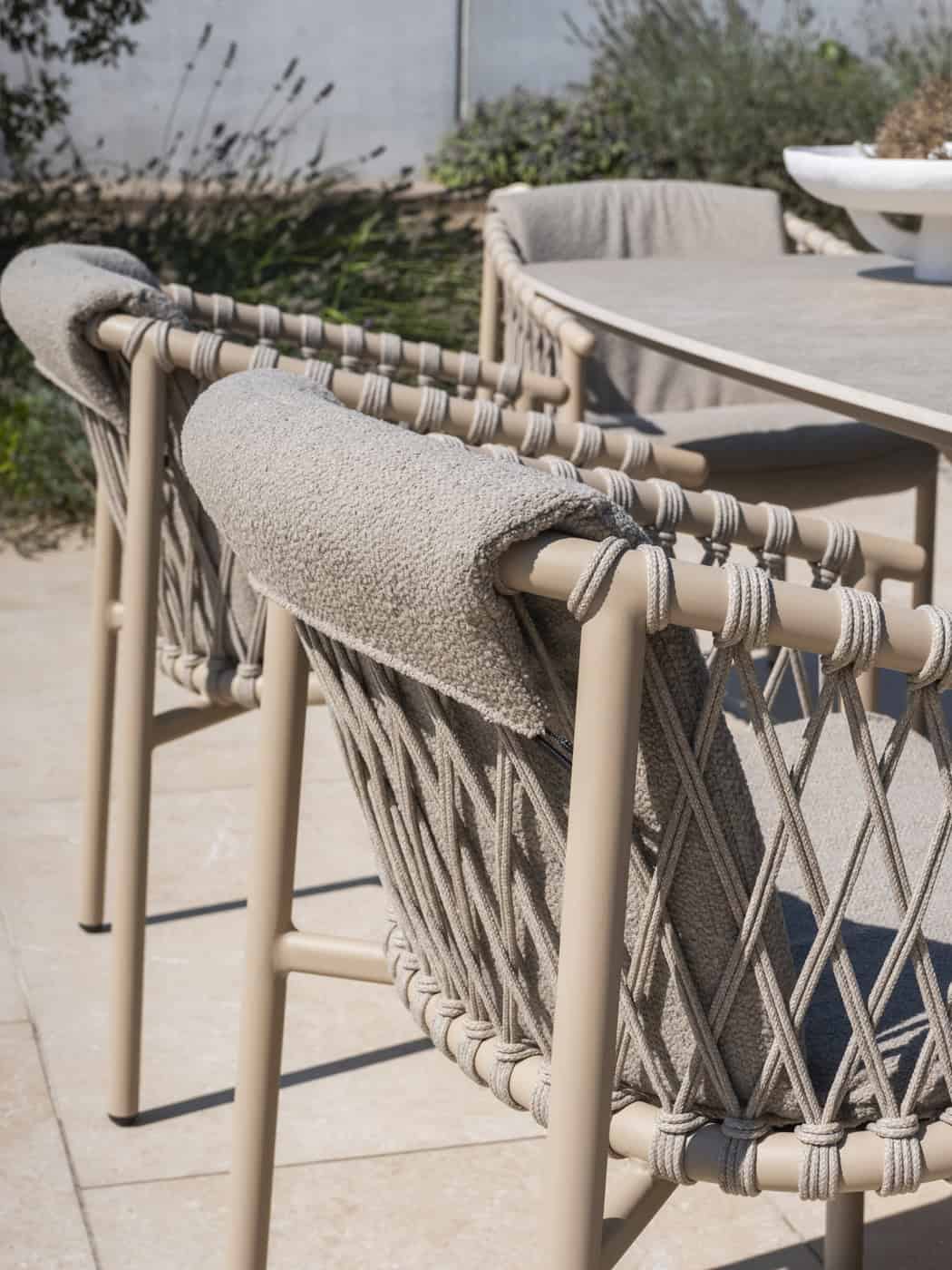 4SO Allora dining set latte (6 st.) + Taste 4SO Capri tafel 240x110cm