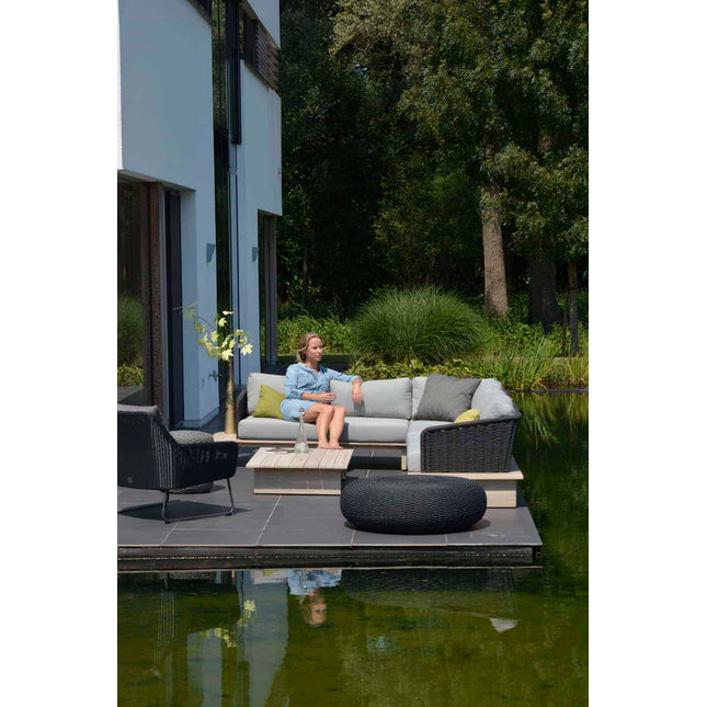 4 Seasons Outdoor Makkaron Couchtisch 95 cm Ø Anthrazit