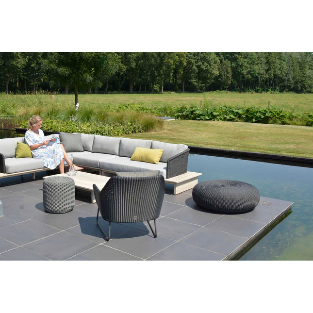 4 Seasons Outdoor Makkaron Couchtisch 95 cm Ø Anthrazit