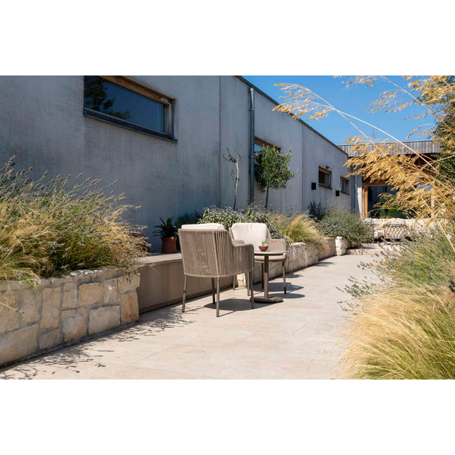 4 Seasons Outdoor Bernini Essstuhl Terre + Vermont Esstisch mit Keramiktisch Top Terre 75 x 75 cm