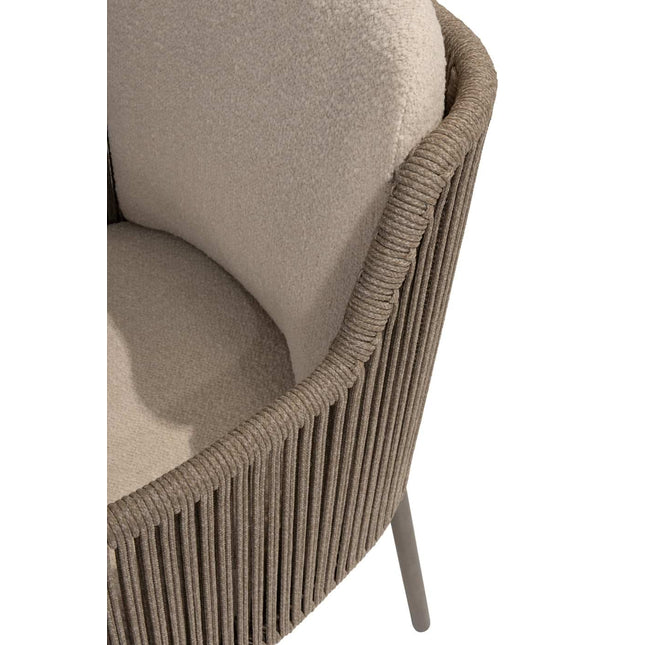 4 Seasons Outdoor Bernini Essstuhl Terre + Vermont Esstisch mit Keramiktisch Top Terre 75 x 75 cm