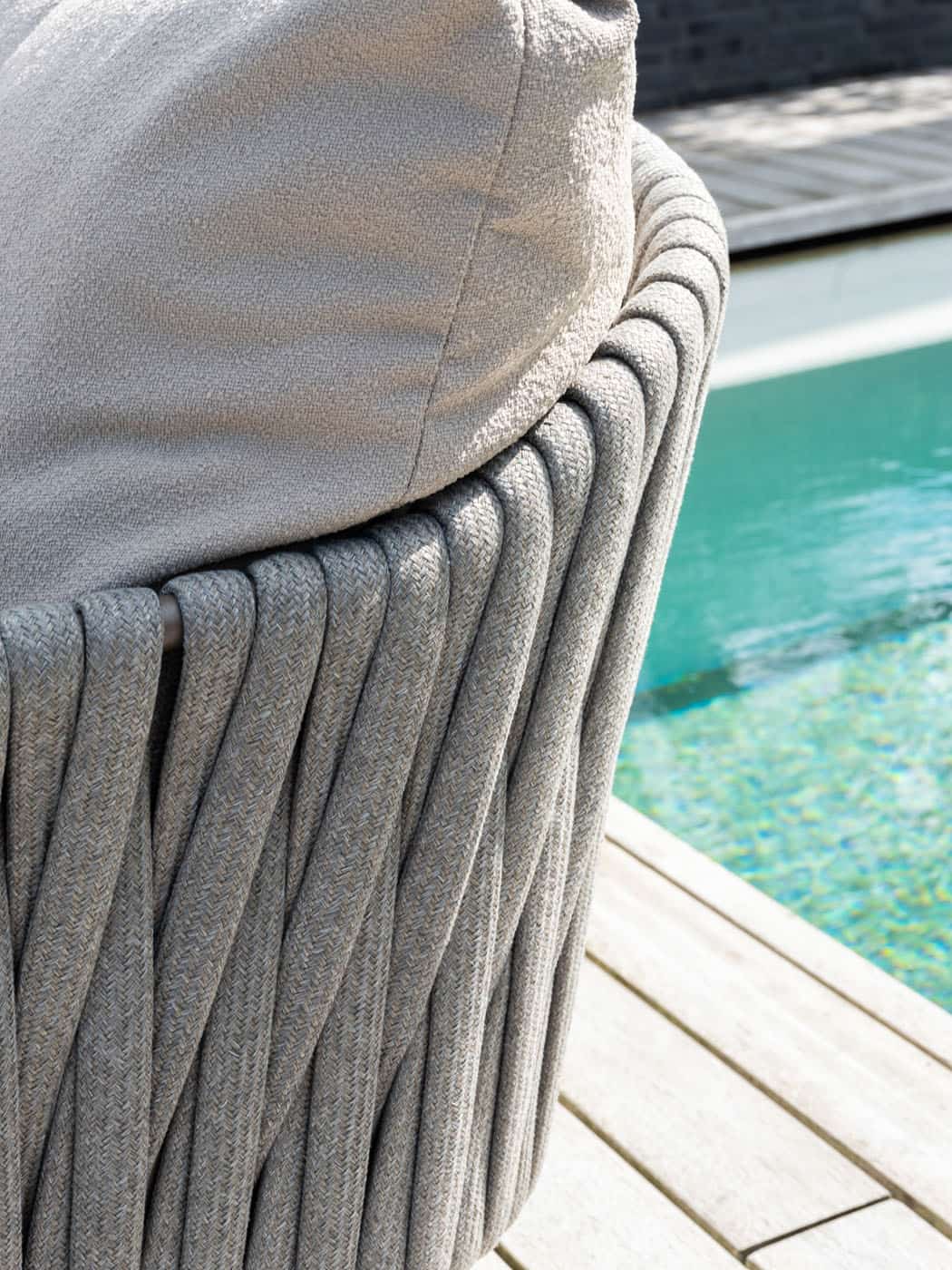 4SO Cannes low dining set met Donato tafel ⌀160cm