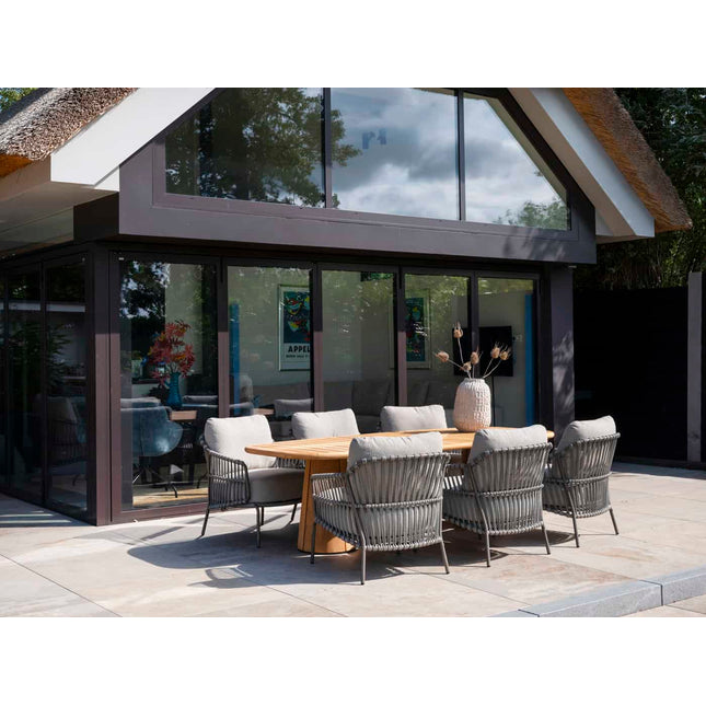 4 Seasons Outdoor Garten Set Capalbio Low Dining Stuhl + Taste 4SO Capri Low Ess Tisch Tisch-Fass-Form Teak 240 x 110 cm