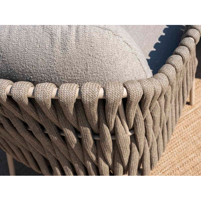 4 Seasons Outdoor Garden Set Comino Low Dining Chair + Taste 4SO Saba Low Dining Latte Basis mit Teaktisch 130 Ø CM