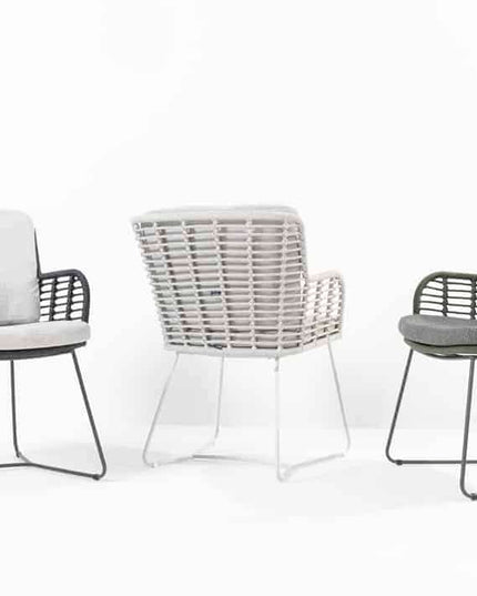 4 Seasons Outdoor Fabrice Dining Anthrazit + Privada Tisch Oval HPL Blatt 240 cm