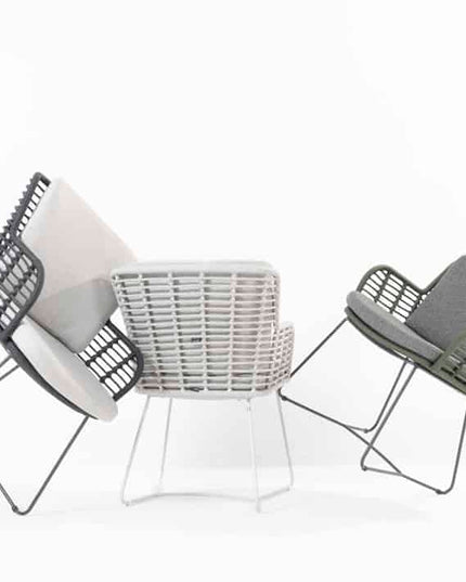 4 Seasons Outdoor Fabrice Essanthrazit + Taste 4SO Fiesta Bistro Tabelle 90 Ø CM