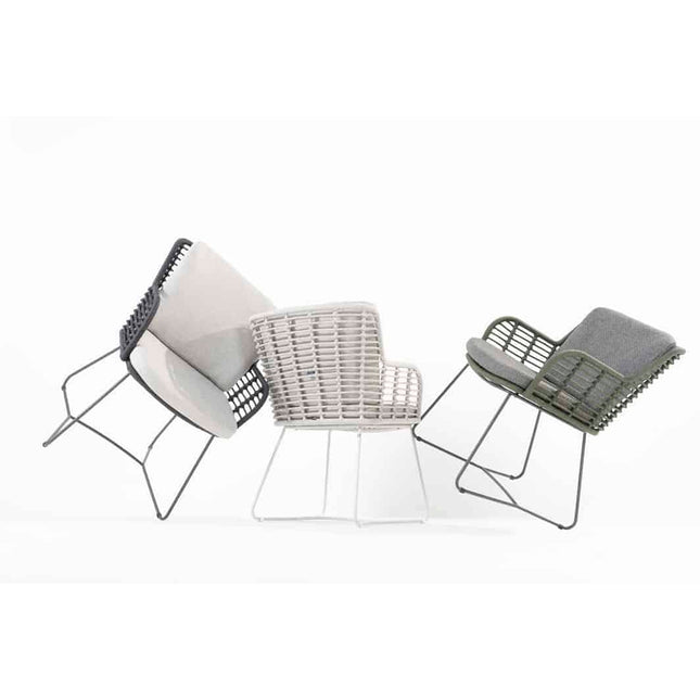 4 Seasons Outdoor Fabrice Essanthrazit + Goa Tisch HPL Slate Anthrazit 95 × 95 cm