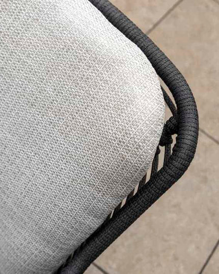 4 Seasons Outdoor Fabrice Dining Anthrazit + Taste 4SO Prado Teaktisch Ellips 240 cm