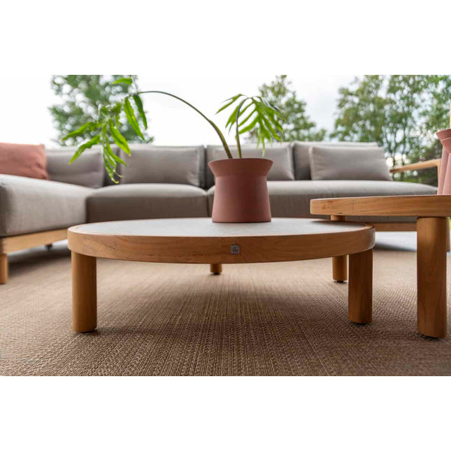 4 Seasons Outdoor Maxime Lounge Set + Finn -Kaffeetische Keramik