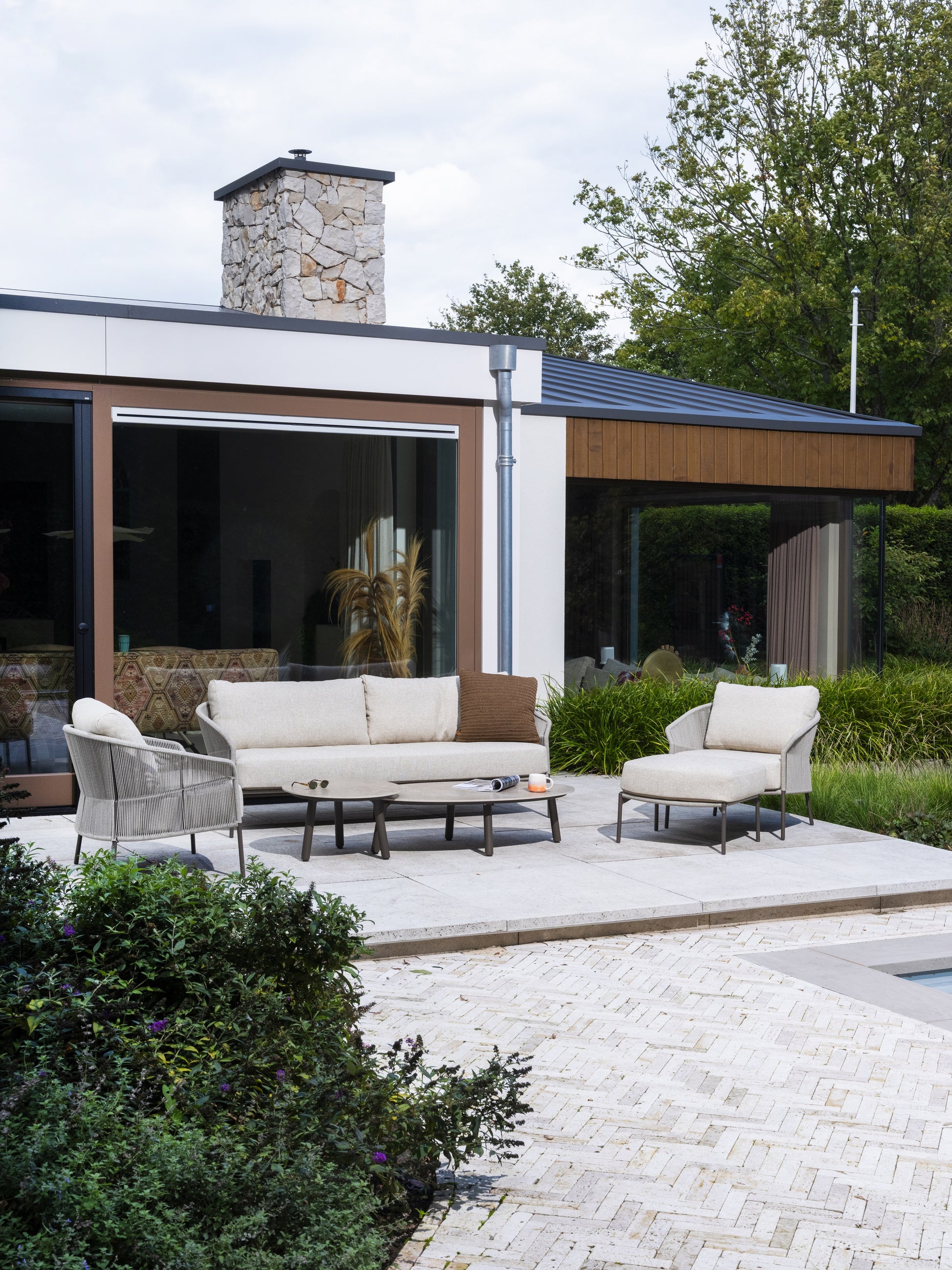 4SO Florence lounge set terre met Salute salontafel 65x30cm — sfeervolle tuinset van 4 Seasons Outdoor