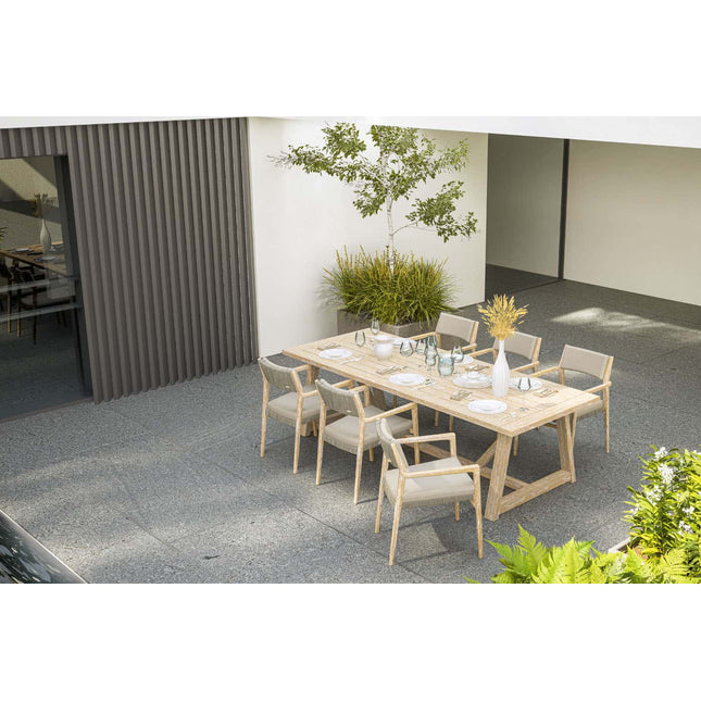 4 Seasons Outdoor Julia Stapelbares Stuhl gebürstet Teaks inkl. 2 Kissen