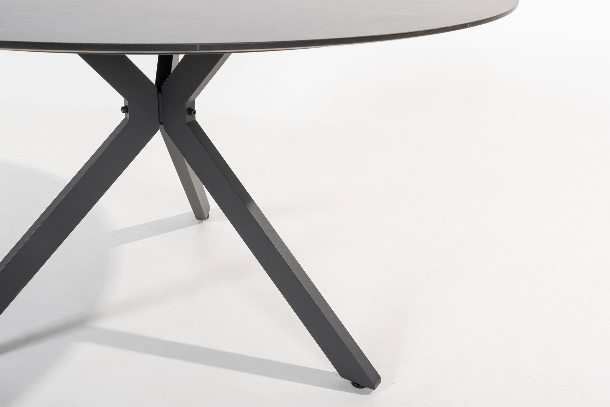 4 Seasons Outdoor Locarno dining table 160cm HPL slate anthracite top with Lazy  - Detail view