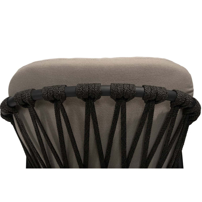 Taste 4SO Manitoba Stackbare Essstuhl Anthrazit + 4 Seasons Outdoor Locarno Tisch HPL Slate Anthrazit 160 Ø cm