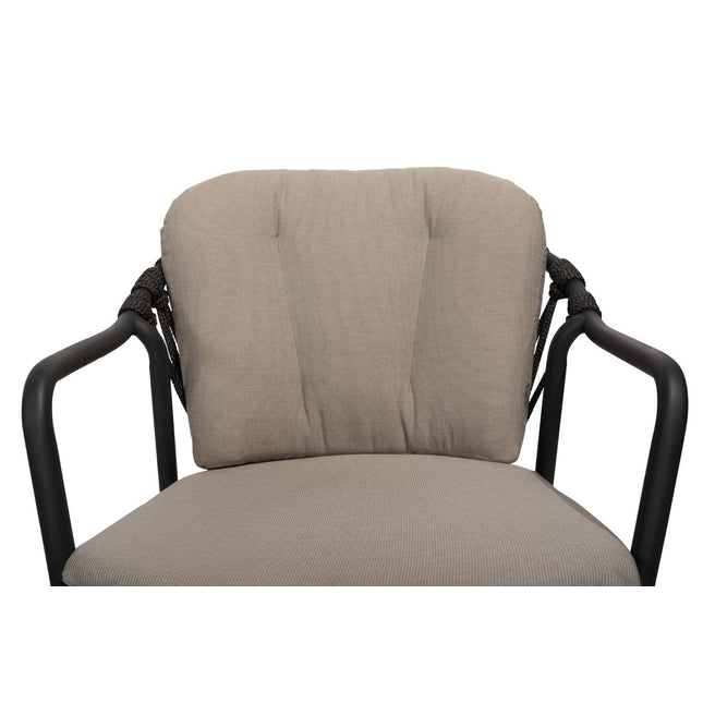 Taste 4SO Manitoba Stapelbare Essstuhl Anthrazit + Prado Tisch mit Keramik -Tisch -Top -Lauf Anthrazit 240 cm