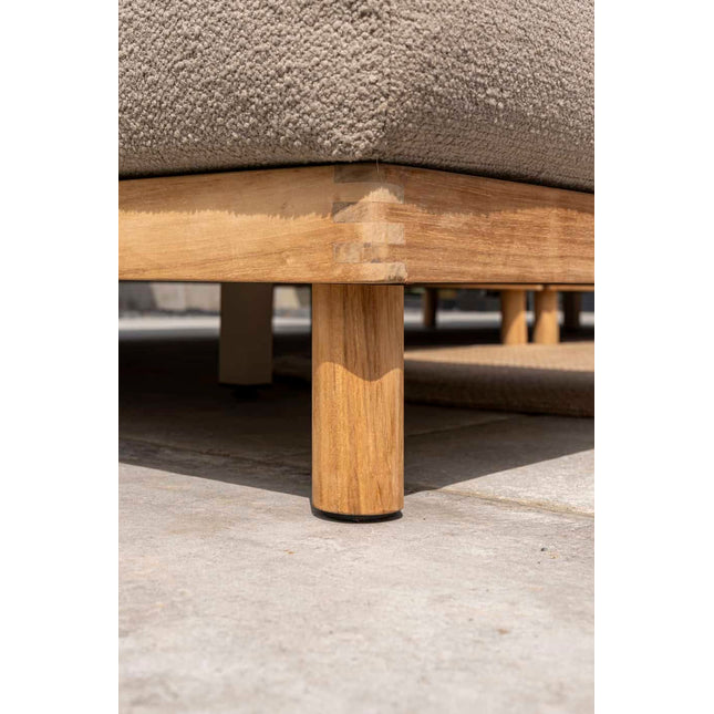 4 Seasons Outdoor Marie Chaise Lounge Bank + Center + Finn Coffee Tische Keramik