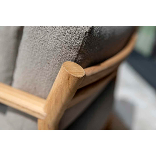 4 Seasons Outdoor Marie Chaise Lounge Bank + Center + Lounge Stuhl + Finn -Kaffeetische Keramik