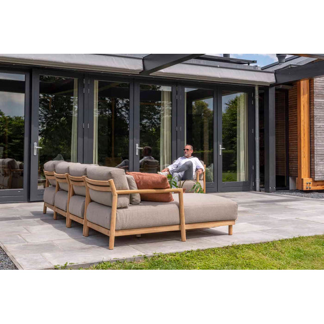 4 Seasons Outdoor Marie Chaise Lounge Bank + Center + Lounge Stuhl + Finn -Kaffeetische Keramik