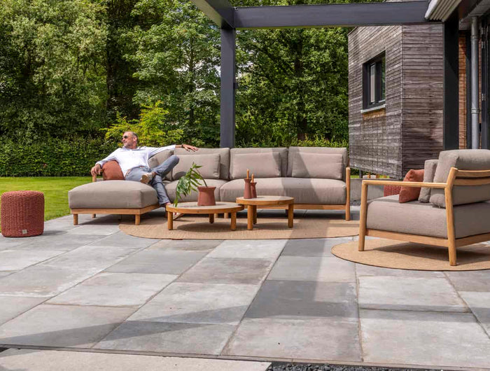 Gestalten Sie Ihre perfekte Lounge-Ecke im Garten
