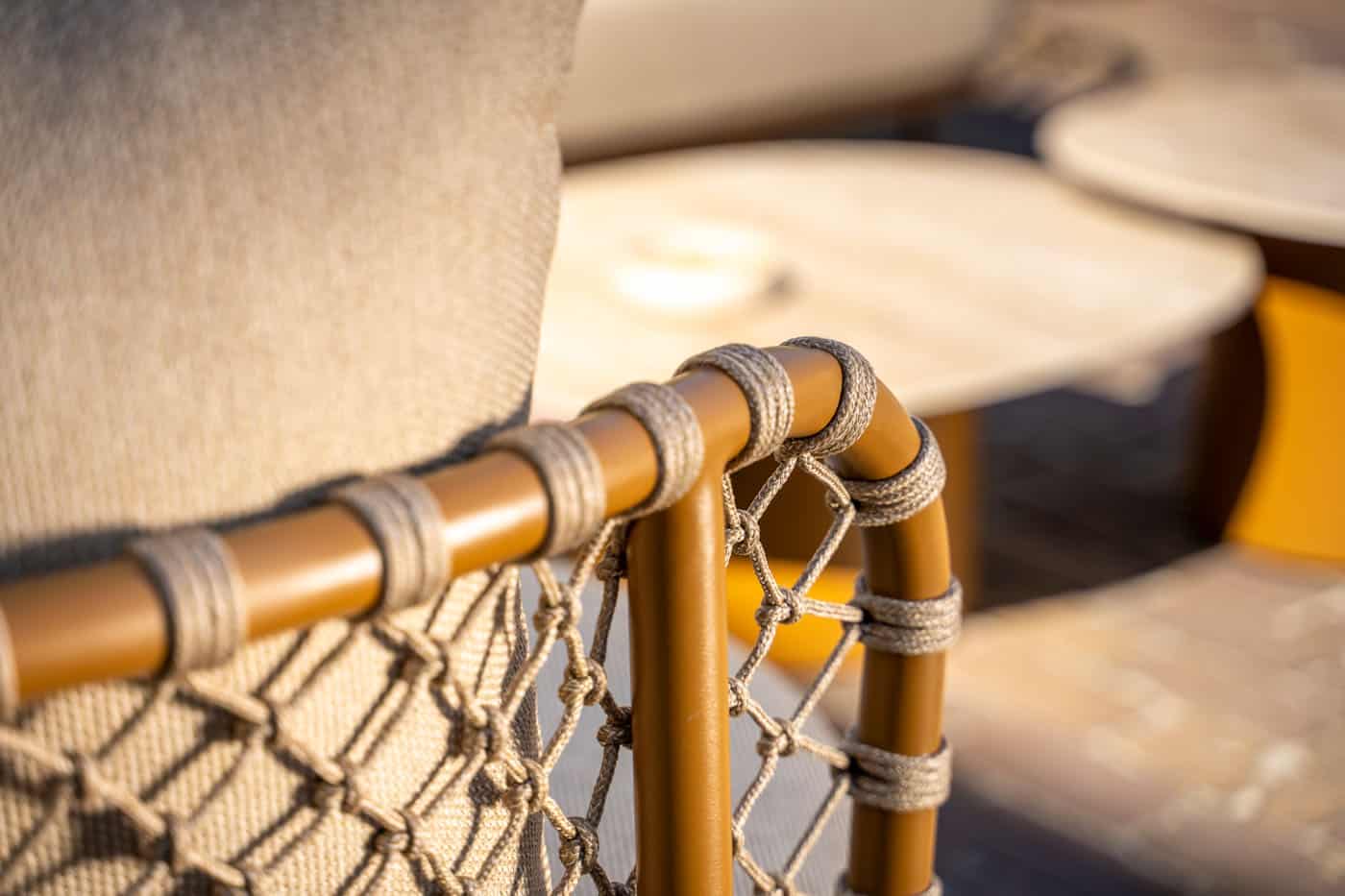 4SO Martinique lounge set amber met Hampton salontafels (2 st.)