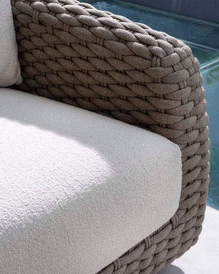 4 Seasons Outdoor Maxime Bistro Lounge Set + Boaz Side Table Terre