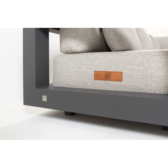 4 Seasons Outdoor Metropolitan Lounge auf der linken Seite ohne Couchtisch