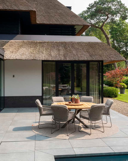 4 Seasons Outdoor Moretti High Back Speisesuhl + Taste 4SO Prado Teak Tabelle 130 Ø CM