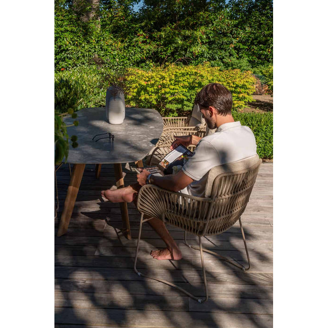 4 Seasons Outdoor Murcia Speisestuhl Latte inkl. 2 Kissen